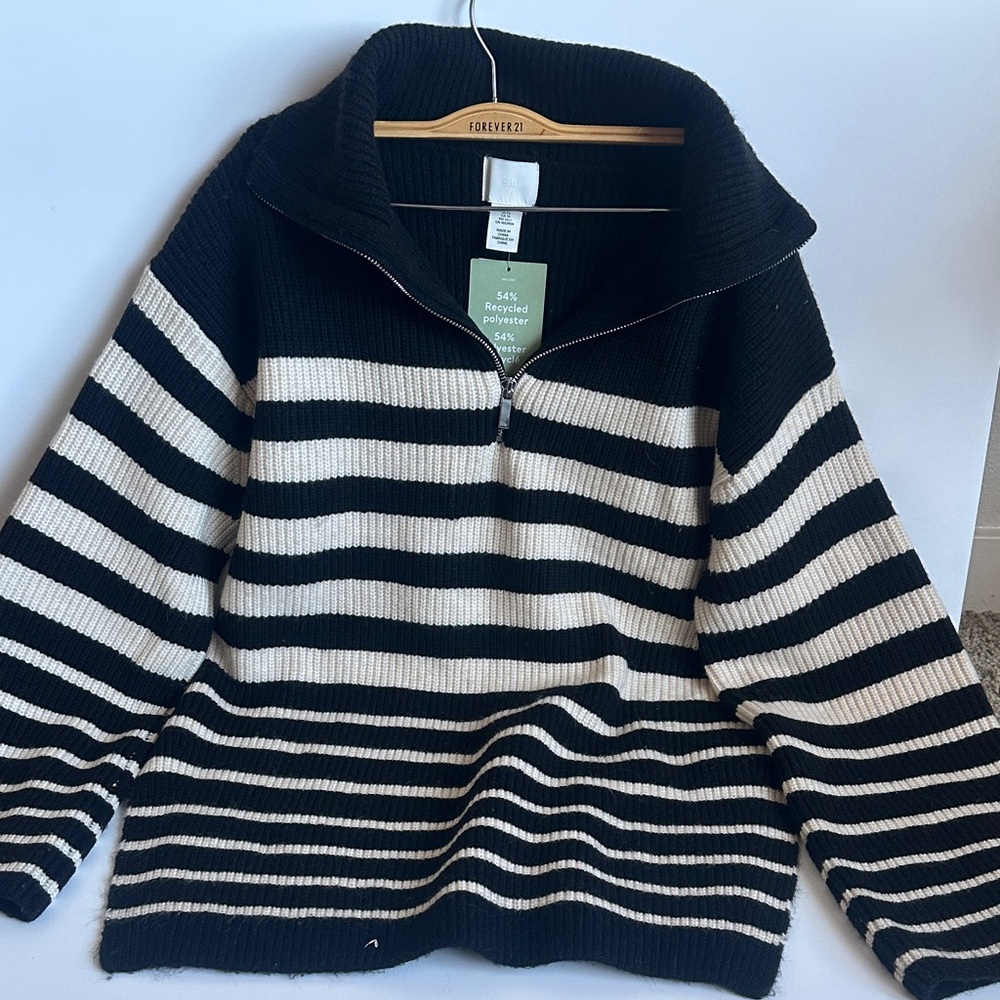 H&M Black and White Striped Turtleneck Sweater